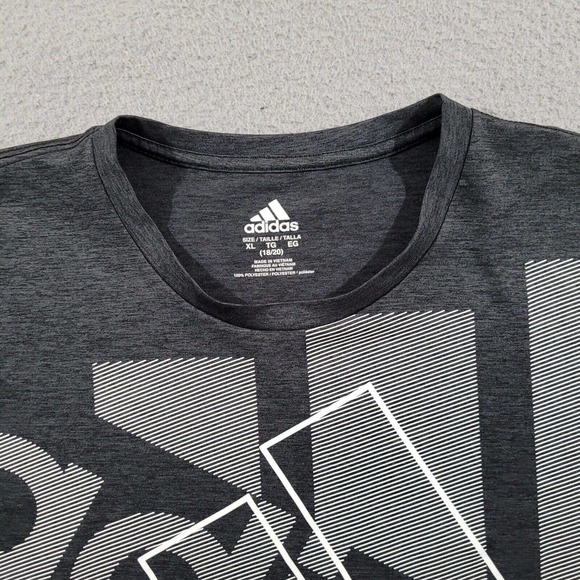 Adidas Shirt Boys Extra Large Gray Logo Graphic Print Tee Sportswear Normcore - Picture 3 of 10